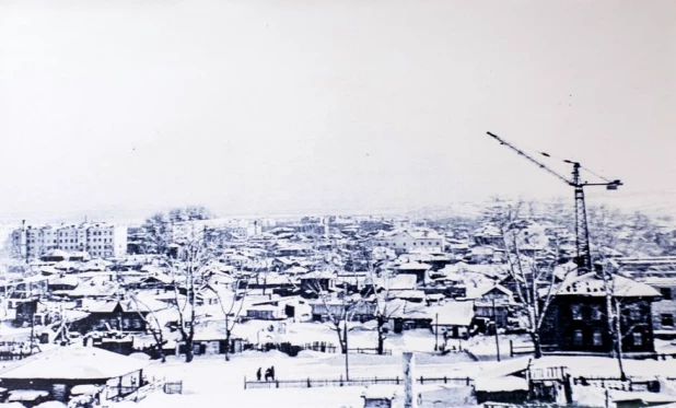 Вид на город из дома на улице Димитрова. Январь 1959 года.