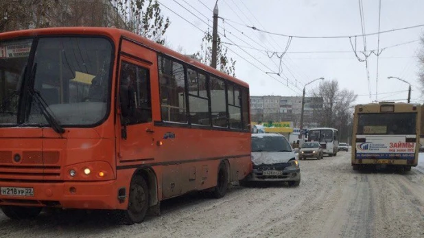 ДТП на Юрина вблизи Шукшина.