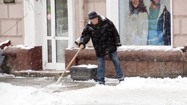 Уборка снега.