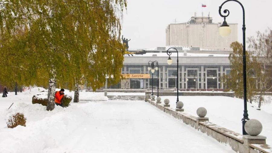 Снег в Барнауле, 25 октября 2016.