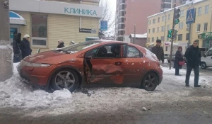 ДТП на Социалистическом/Никитина.