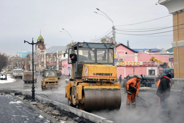 Реконструкция моста через Барнаулку на проспекте Ленина в Барнауле. 1 ноября 2016 года.