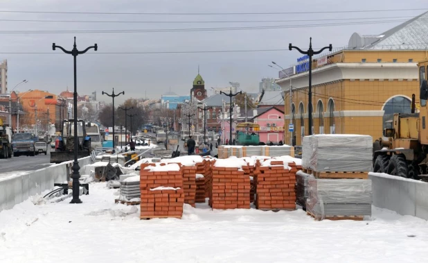 Реконструкция моста через Барнаулку на проспекте Ленина в Барнауле. 1 ноября 2016 года.