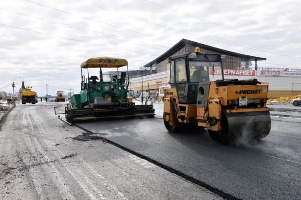 Реконструкция моста через Барнаулку на проспекте Ленина в Барнауле. 1 ноября 2016 года.