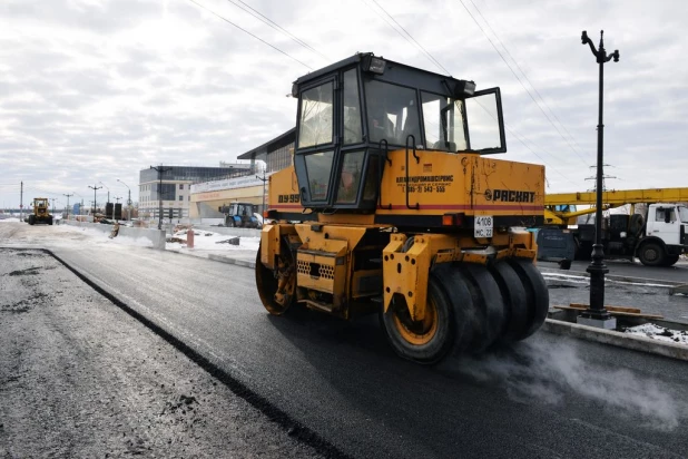 Реконструкция моста через Барнаулку на проспекте Ленина в Барнауле. 1 ноября 2016 года.