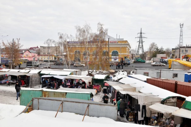 Реконструкция моста через Барнаулку на проспекте Ленина в Барнауле. 1 ноября 2016 года.