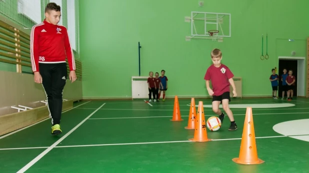 В Барнауле открыли новую школу. 