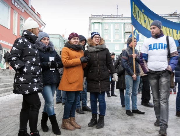 Как в Барнауле отметили 4 ноября.