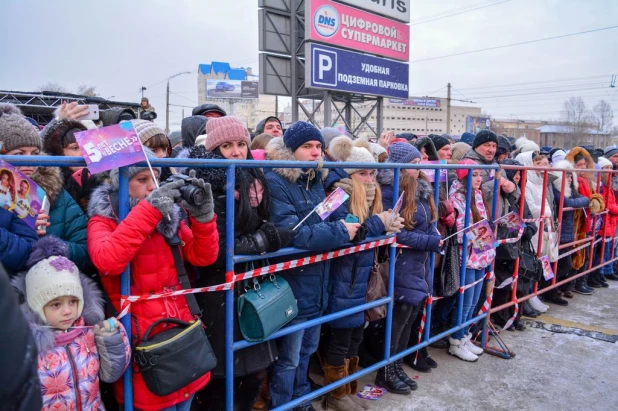 День рождения ТРЦ "Весна".