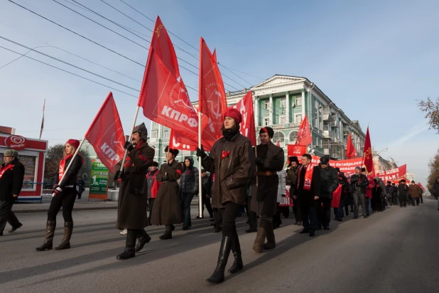 Коммунисты 7 ноября традиционно отметили день октябрьской революции.