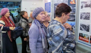 Ветераны "Алтай-Кокса" подводят итоги месячника пожилого человека.