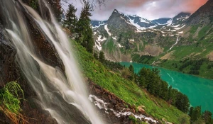 Страницы календаря "Самые красивые пейзажи России".