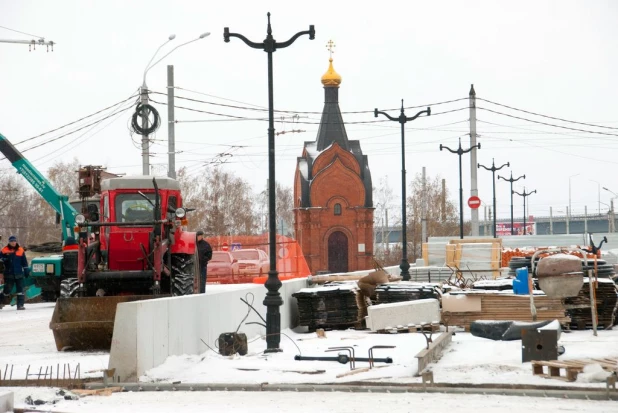 Реконструкция моста через Барнаулку на проспекте Ленина в Барнауле. 9 ноября 2016 года.