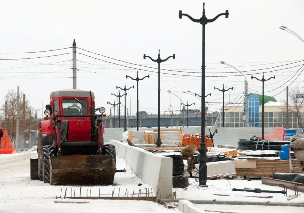 Реконструкция моста через Барнаулку на проспекте Ленина в Барнауле. 9 ноября 2016 года.