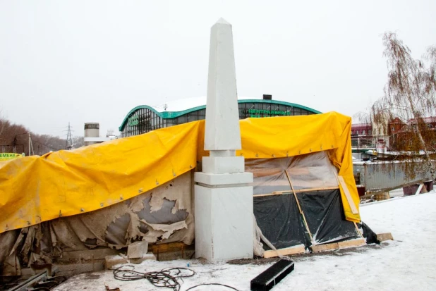 Реконструкция моста через Барнаулку на проспекте Ленина в Барнауле. 9 ноября 2016 года.