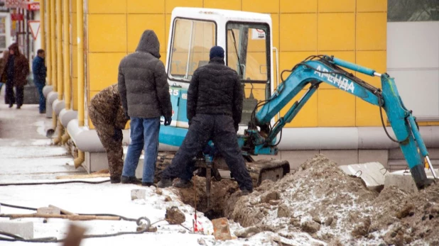 Реконструкция моста через Барнаулку на проспекте Ленина в Барнауле. 9 ноября 2016 года.