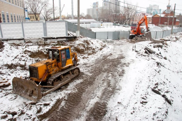 Реконструкция моста через Барнаулку на проспекте Ленина в Барнауле. 9 ноября 2016 года.