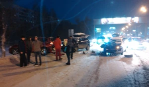 ДТП около ТЦ "Москва".