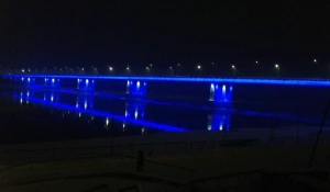 Новый мост ночью.