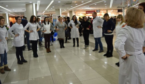 В день борьбы с диабетом в Барнауле провели масштабную акцию
