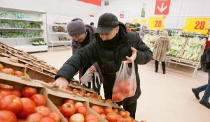 Второй барнаульский "Ашан" открылся в "Галактике".