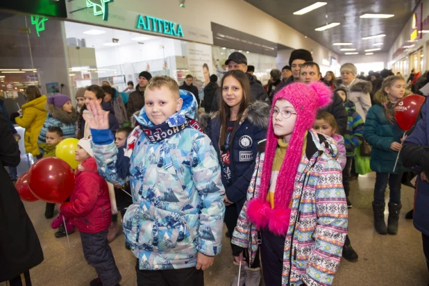 Торжественное открытие нового гипермаркета "Палата" в ТРЦ "Арена".