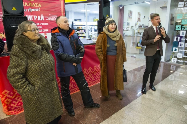 Торжественное открытие нового гипермаркета "Палата" в ТРЦ "Арена".