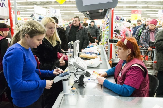 Торжественное открытие нового гипермаркета "Палата" в ТРЦ "Арена".