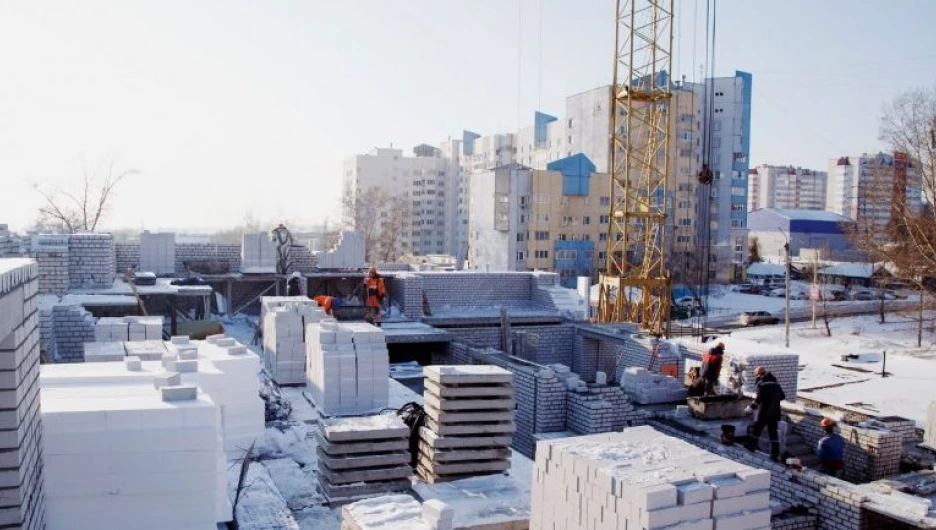 Строительство первого дома в микрорайоне "Димитровские горки".