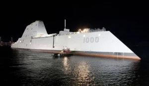 Эсминец USS Zumwalt.