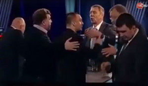 На ТВЦ случилась драка между укаринским политиком и польским жуналистом.