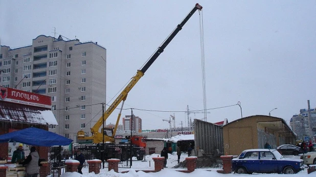 Строительство высотки на месте Малаховского рынка.