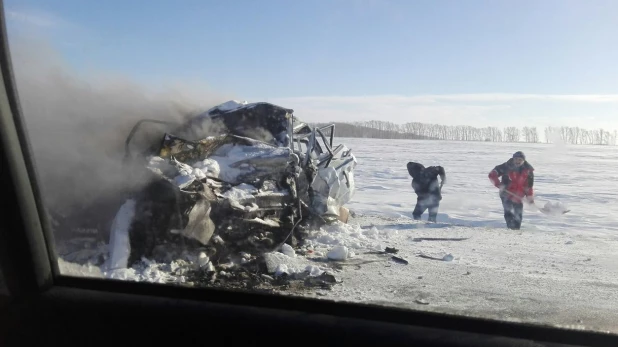 Авария между Шипуново и Поспелихой.