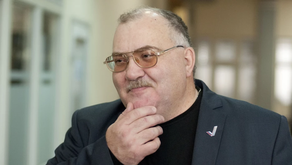 Виктор Патудин.