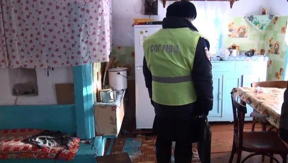 Кражи в Тюменцевском районе.