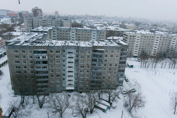 В Барнауле продолжают строить самое высокое общежитие. Декабрь 2016 года.