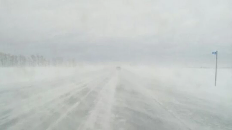 Метель на трассе.