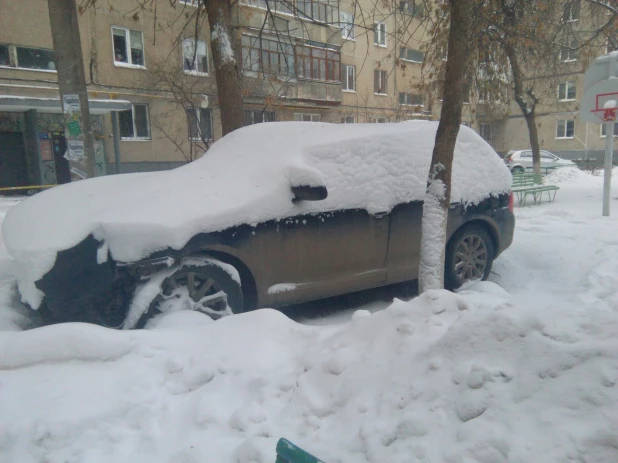 В Башкирии разыскивают хозяина брошенного Porsche.