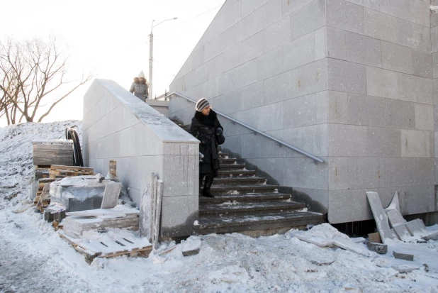 В Барнауле открыли движение по мосту через Барнаулку. 13 декабря 2016 года.