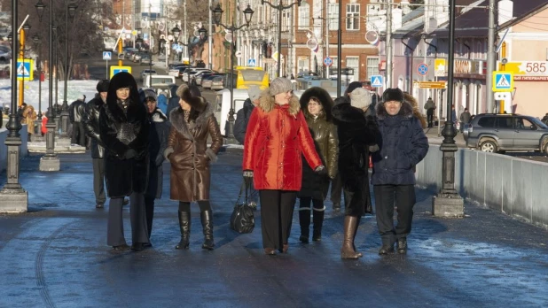 В Барнауле открыли движение по мосту через Барнаулку. 13 декабря 2016 года.