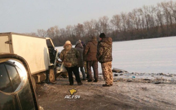 ДТП на М-52 между Искитимом и Бердском. 15 декабря 2016 года.