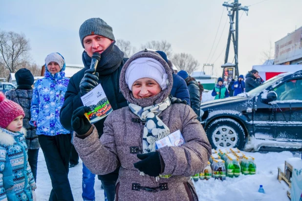 Гонки на собачьих упряжках.