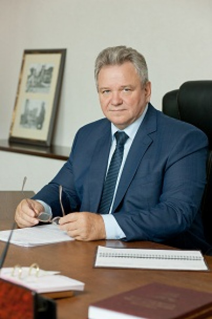 Александр Урбах.
