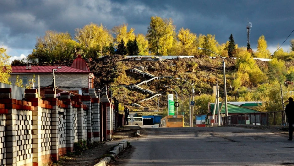 Старая лестница в Нагорном парке.