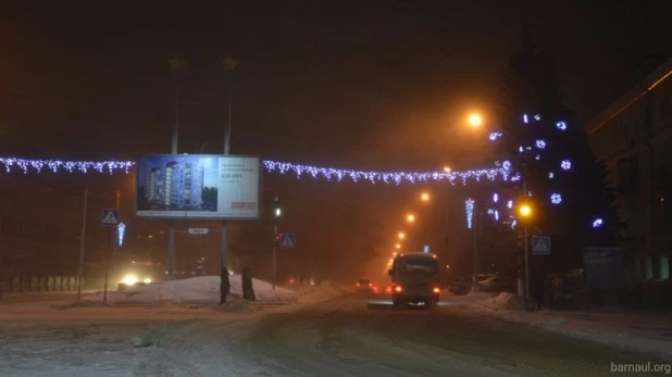 Барнаул украсили к Новому году.