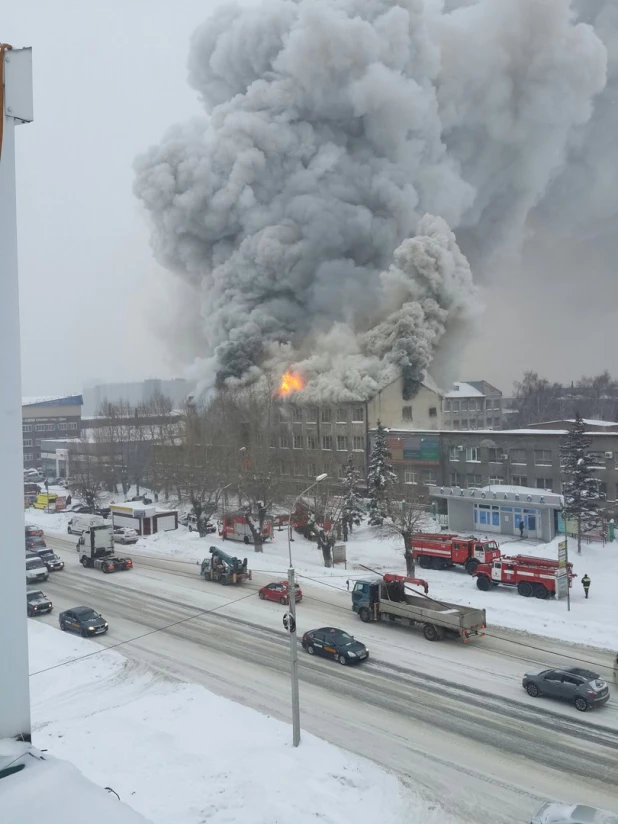 Пожар на радиозаводе. 23 декабря 2016 года.