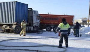 ДТП между фурой и бензовозом.