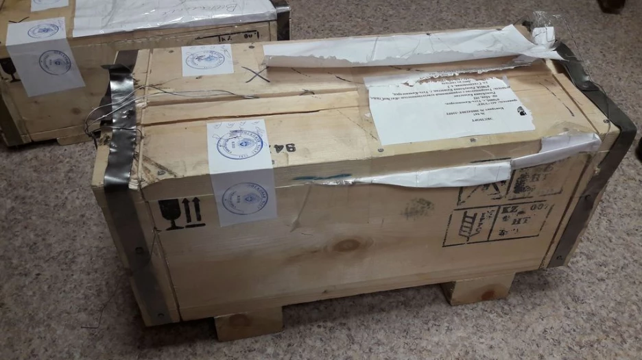 Ящики с танталом нашли в рейсовом автобусе.