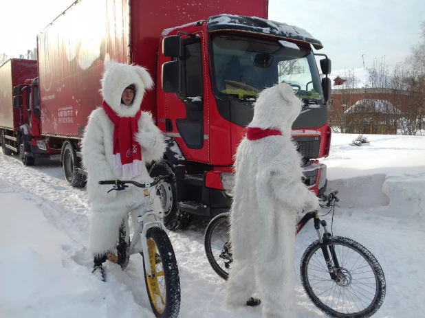 Coca-Cola и медведи в Барнауле.