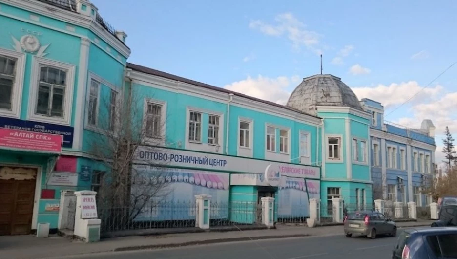 Здание на ул. Ползунова, 34а.